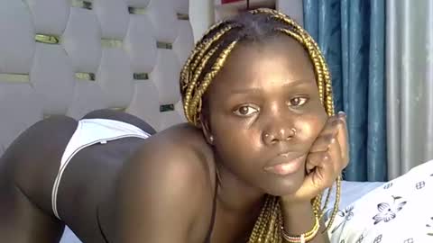 sweet_melodiyy online show from 04-12-26, 06:35