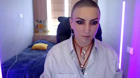 sweet_n_strong online show from 04-17-26, 11:13