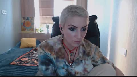 Snapshot of sweet_n_strong chatting on 06-11-26, 11:19 sweet_n_strong online show from 06-11-26, 11:19