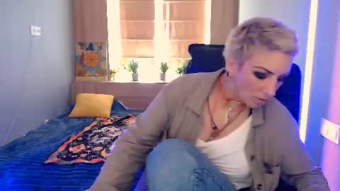 Snapshot of sweet_n_strong chatting on 06-24-26, 10:58 sweet_n_strong online show from 06-24-26, 10:58