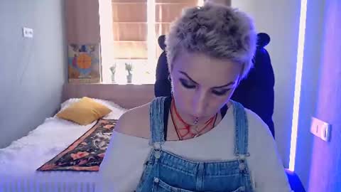 Snapshot of sweet_n_strong chatting on 06-28-26, 11:05 sweet_n_strong online show from 06-28-26, 11:05
