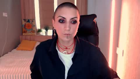 Snapshot of sweet_n_strong chatting on 07-13-26, 11:13 sweet_n_strong online show from 07-13-26, 11:13