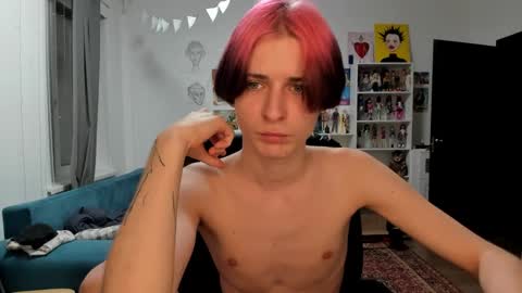 kira online show from 12-16-25, 06:57