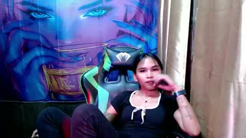 Snapshot of sweet_sang18 chatting on 03-23-26, 08:51 sweet_sang18 online show from 03-23-26, 08:51