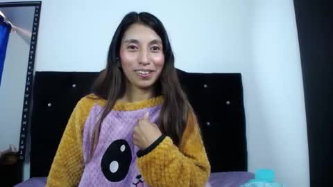 Snapshot of sweet_skylove_ chatting on 02-05-26, 09:52 Adriana online show from 02-05-26, 09:52
