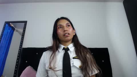 Snapshot of sweet_skylove_ chatting on 03-22-26, 06:55 Adriana online show from 03-22-26, 06:55