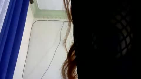 sweet_strawberina online show from 06-09-26, 10:38