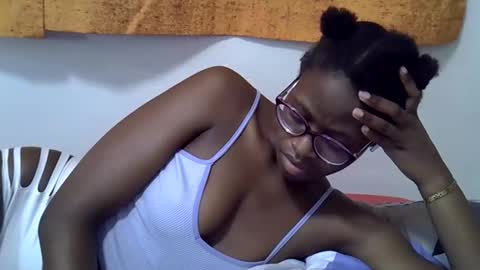 Snapshot of sweet_zarah chatting on 03-02-26, 02:14 sweet_zarah online show from 03-02-26, 02:14