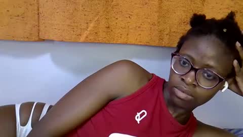 Snapshot of sweet_zarah chatting on 03-03-26, 06:47 sweet_zarah online show from 03-03-26, 06:47