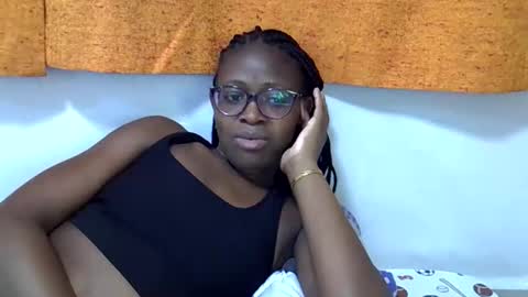 Snapshot of sweet_zarah chatting on 03-09-26, 03:38 sweet_zarah online show from 03-09-26, 03:38