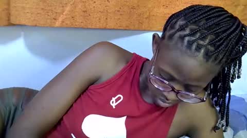 Snapshot of sweet_zarah chatting on 03-11-26, 05:35 sweet_zarah online show from 03-11-26, 05:35