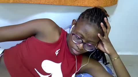 Snapshot of sweet_zarah chatting on 03-18-26, 04:48 sweet_zarah online show from 03-18-26, 04:48