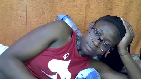 Snapshot of sweet_zarah chatting on 04-11-26, 01:54 sweet_zarah online show from 04-11-26, 01:54