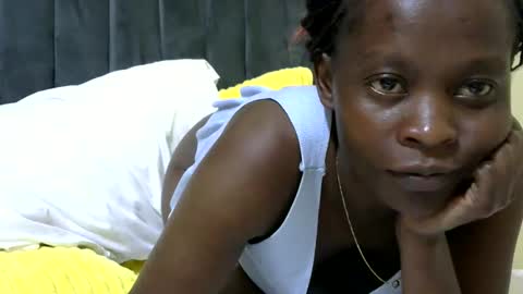 LIANAH online show from 03-25-26, 07:09