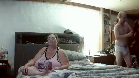 DJ  M 489 Babygirl  F 37 online show from 07-11-26, 03:09