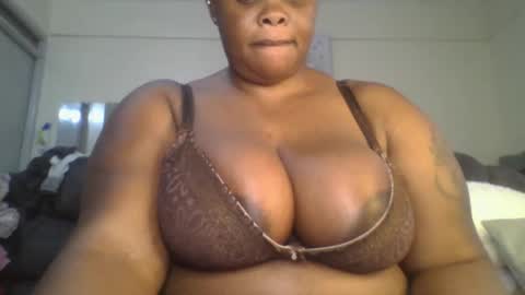 sweetbaby46 online show from 04-12-26, 12:10