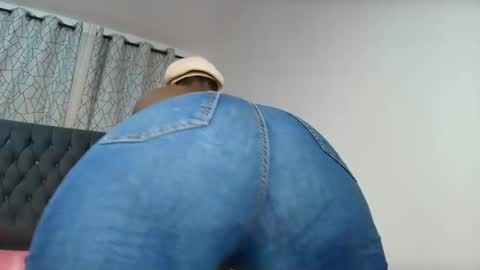 Sweetbigass online show from 06-01-26, 12:01