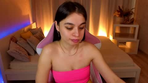 Kim online show from 04-06-26, 04:46