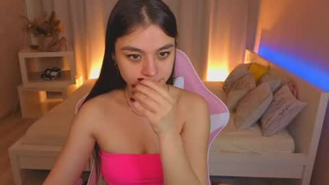 Kim online show from 05-08-26, 01:55