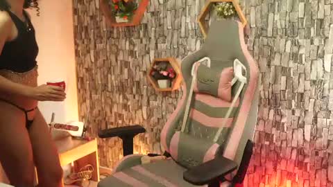 Snapshot of sweetbonii chatting on 07-02-26, 07:53 Salom independent model online show from 07-02-26, 07:53