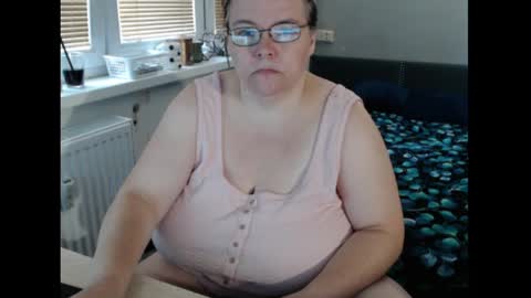 Sweetboobs85h online show from 07-15-26, 11:15