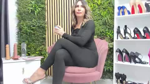 Cherry online show from 03-14-26, 07:25