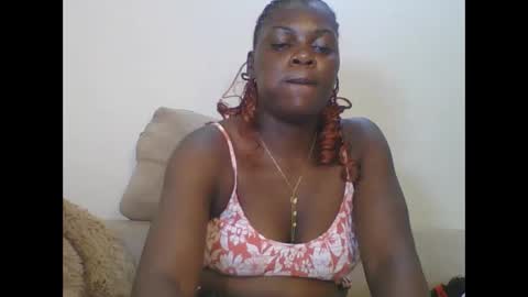 Snapshot of sweetdarkskin chatting on 06-09-26, 02:28 CLARIS online show from 06-09-26, 02:28