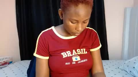 Snapshot of sweetdeee_ chatting on 06-29-26, 05:35 sweetDee online show from 06-29-26, 05:35