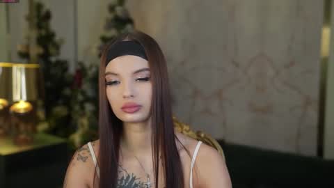 Snapshot of sweetdesiree_ chatting on 12-22-25, 11:40 Amelia online show from 12-22-25, 11:40