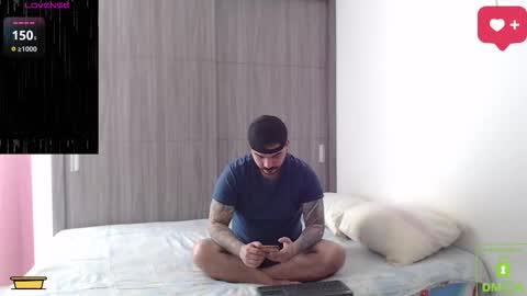         online show from 02-12-26, 04:24