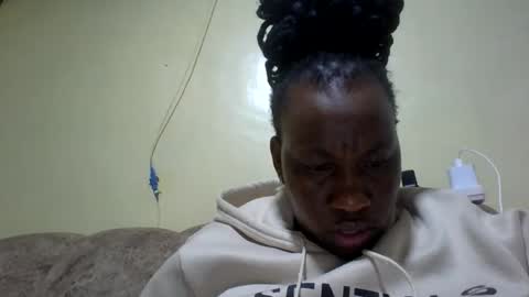 sweetdiva2012 online show from 05-23-26, 08:35