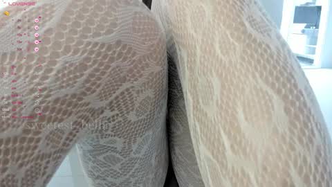 Bella online show from 03-25-26, 03:07