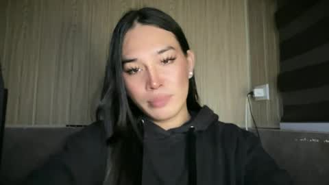 sweetgirl_rhainexxx online show from 06-25-26, 02:21