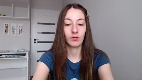Emma  online show from 07-16-26, 08:42