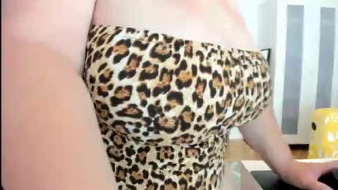 sweetheartmia online show from 07-14-26, 07:02