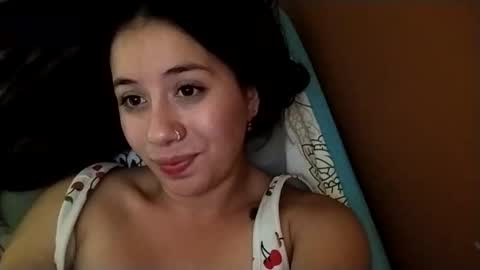 Ana Mara  i cant Make noise My family is here  online show from 04-08-26, 05:51