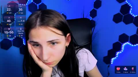 Chloe online show from 05-11-26, 04:04