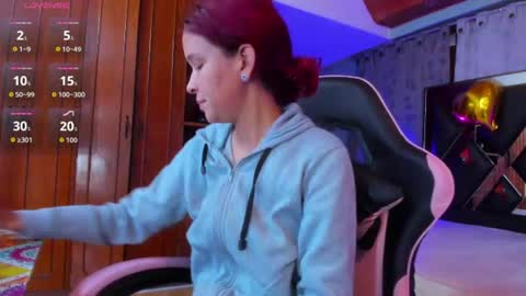 Snapshot of sweetie_foxx1 chatting on 06-26-26, 11:03 FOXXY online show from 06-26-26, 11:03