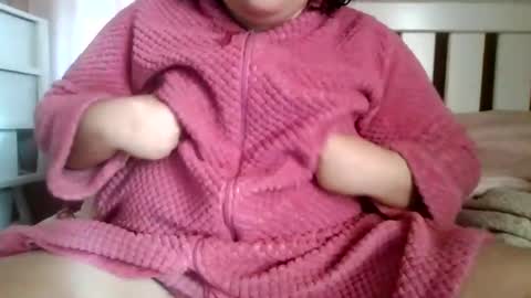 sweetie_honeyjam online show from 01-04-25, 03:07