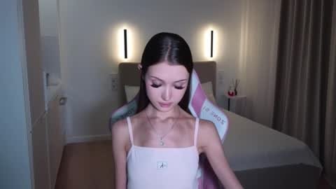 bratty gf online show from 04-29-26, 03:38