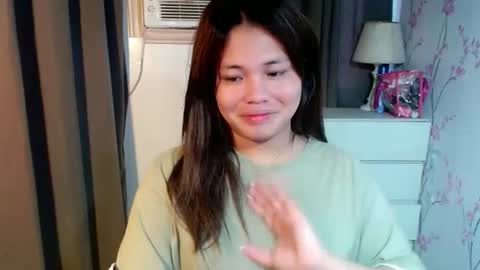 Snapshot of sweetjanna4u chatting on 05-24-26, 02:49 JANNA online show from 05-24-26, 02:49