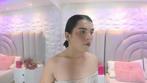 Snapshot of sweetkata_ chatting on 06-13-26, 07:01 kata online show from 06-13-26, 07:01