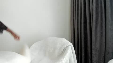 Snapshot of sweetlipsy chatting on 07-13-26, 04:48 sweetlipsy online show from 07-13-26, 04:48