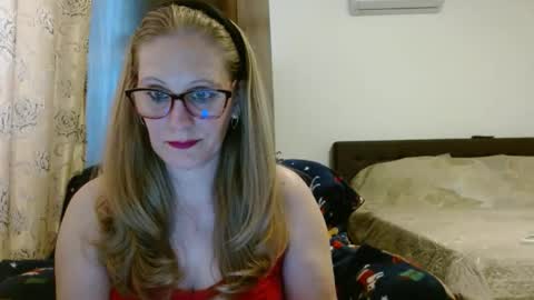 sweetmayaxoxo online show from 05-04-26, 11:06