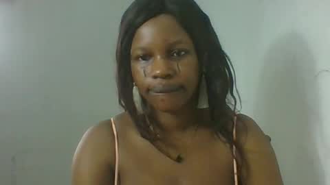 Snapshot of sweetncreamyx chatting on 05-19-26, 08:31 sweetncreamyx online show from 05-19-26, 08:31