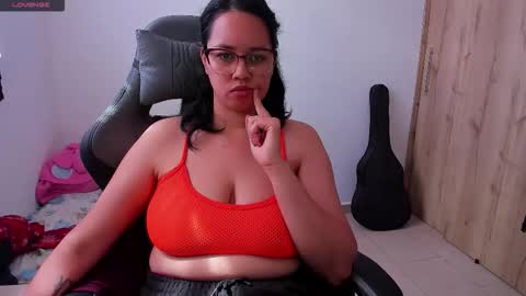 Snapshot of sweetnoah04 chatting on 10-20-25, 06:41 Noah online show from 10-20-25, 06:41