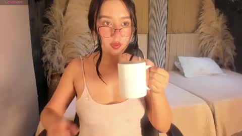 Sweet Nova online show from 06-11-26, 12:43