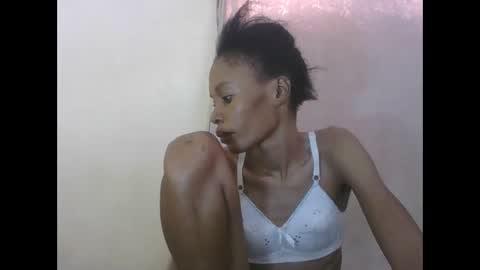 ESTHER online show from 04-02-26, 06:11