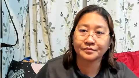 Snapshot of sweetpilipina88 chatting on 11-20-25, 12:44 MIA online show from 11-20-25, 12:44