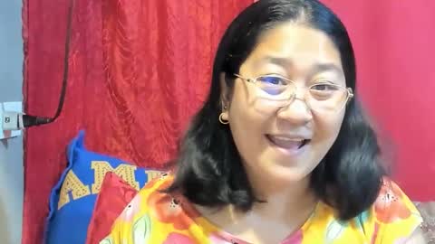 Snapshot of sweetpilipina88 chatting on 02-25-26, 10:08 MIA online show from 02-25-26, 10:08